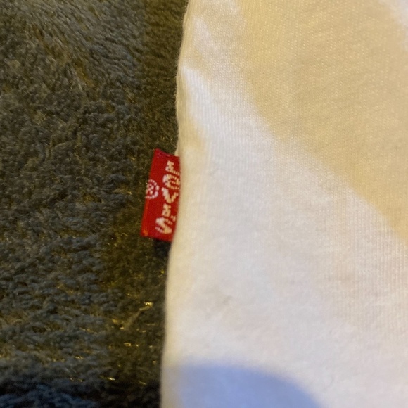 Levi's Woman's Short Tee - Game Over - Picture 4 of 4